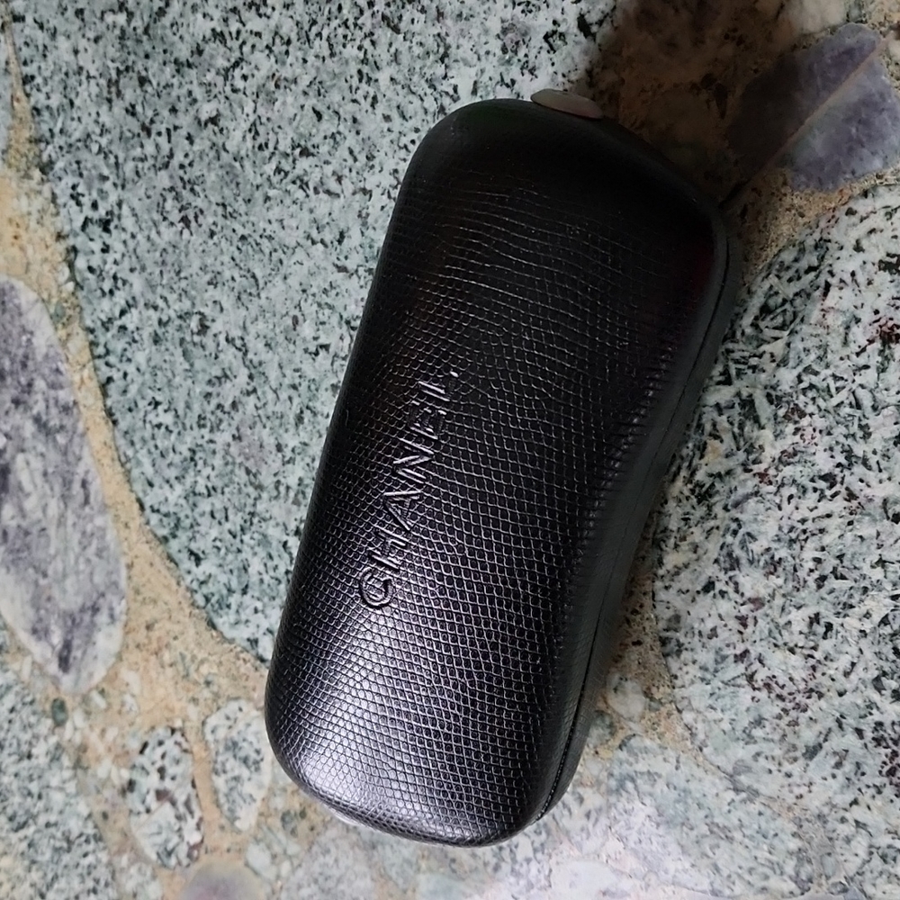 CHANEL Hard Sunglass Case - Picture 3 of 6